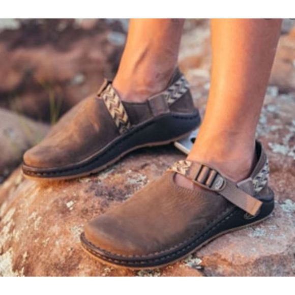 chaco dress shoes